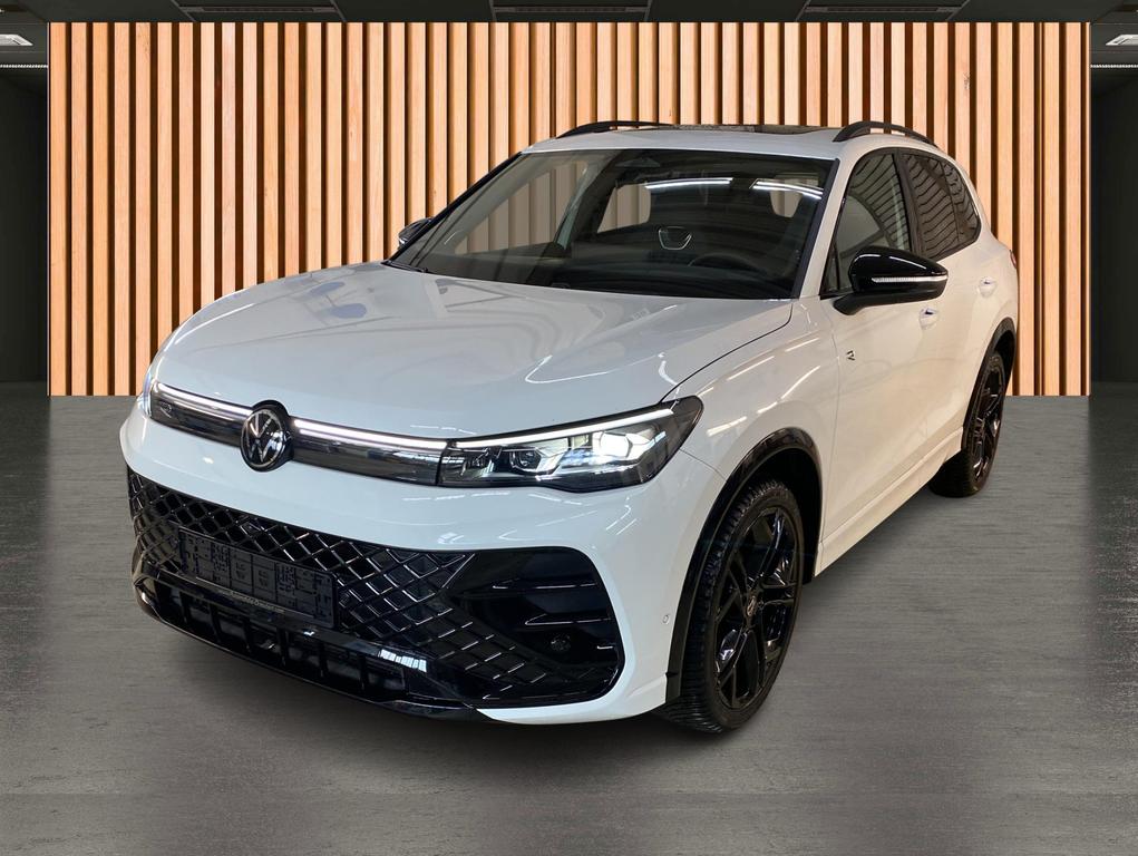 Volkswagen Tiguan 2025 г. Белый, пробег 26162 км