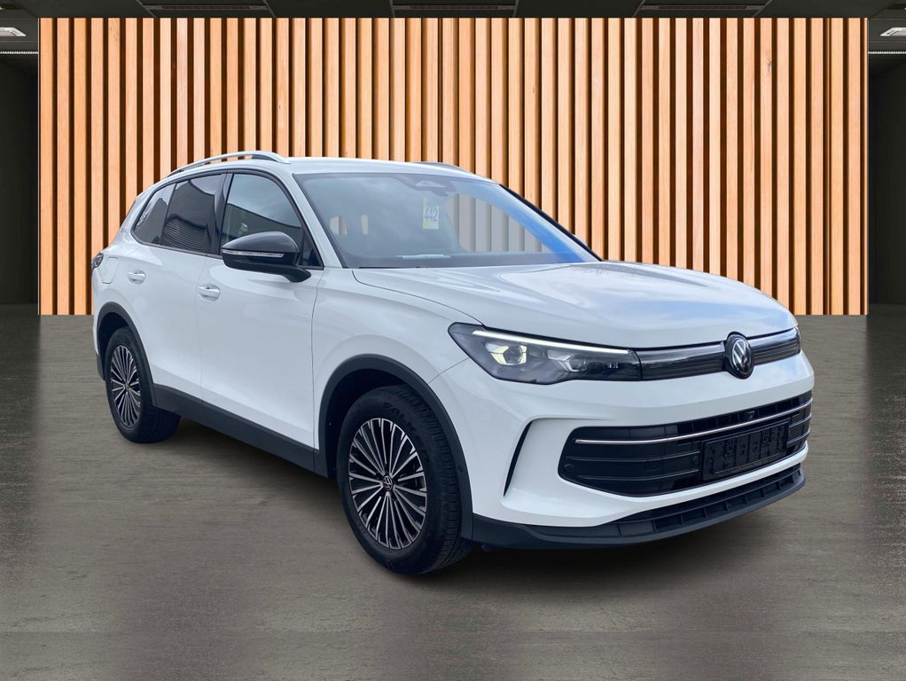 Volkswagen Tiguan 2025 г. Белый, пробег 28891 км