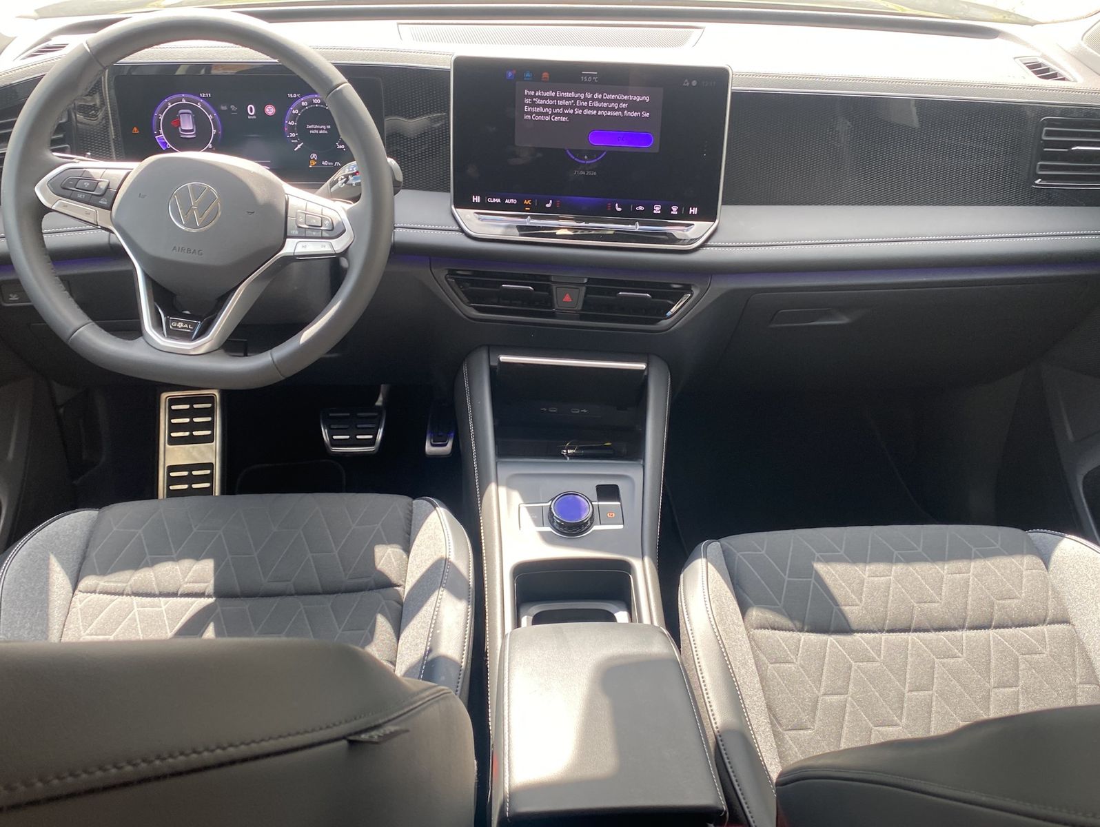 Volkswagen Tiguan 2025 г. Серый, пробег 27142 км