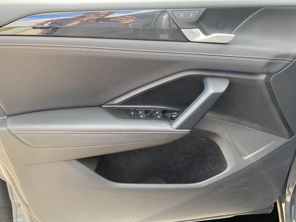 Volkswagen Tiguan 2025 г. Серый, пробег 27142 км