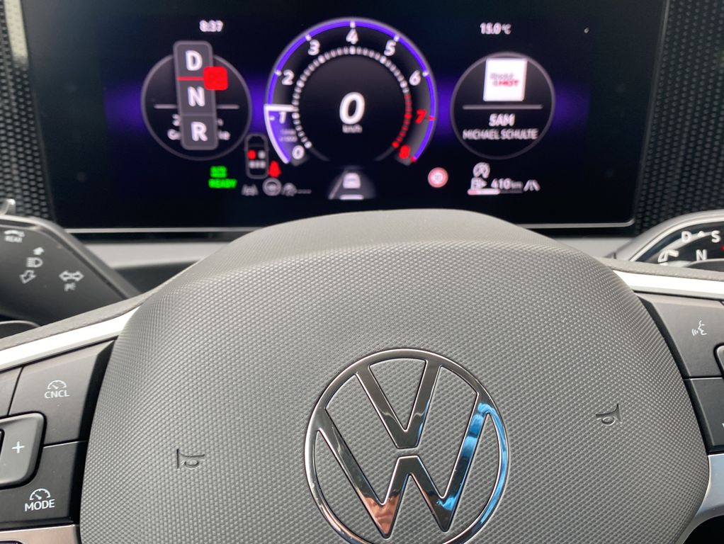 Volkswagen Tiguan 2025 г. Серый, пробег 25349 км