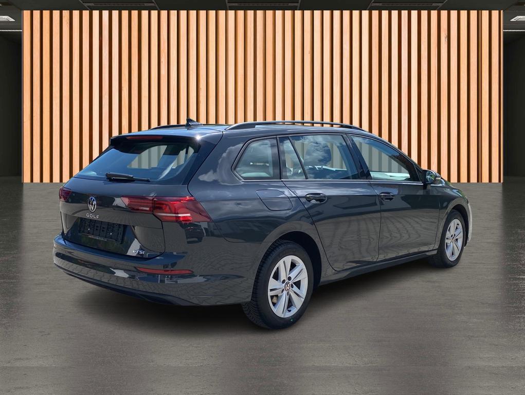 Volkswagen Golf 2024 г. Серый, пробег 17546 км