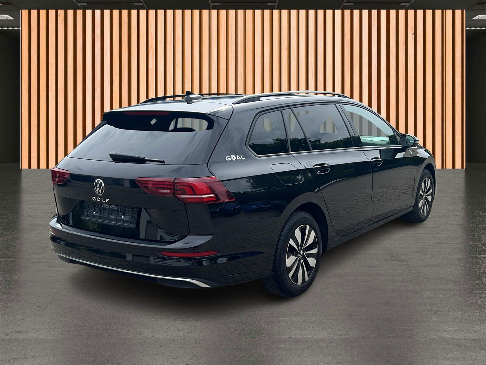 Volkswagen Golf 2025 г. Чёрный, пробег 25032 км