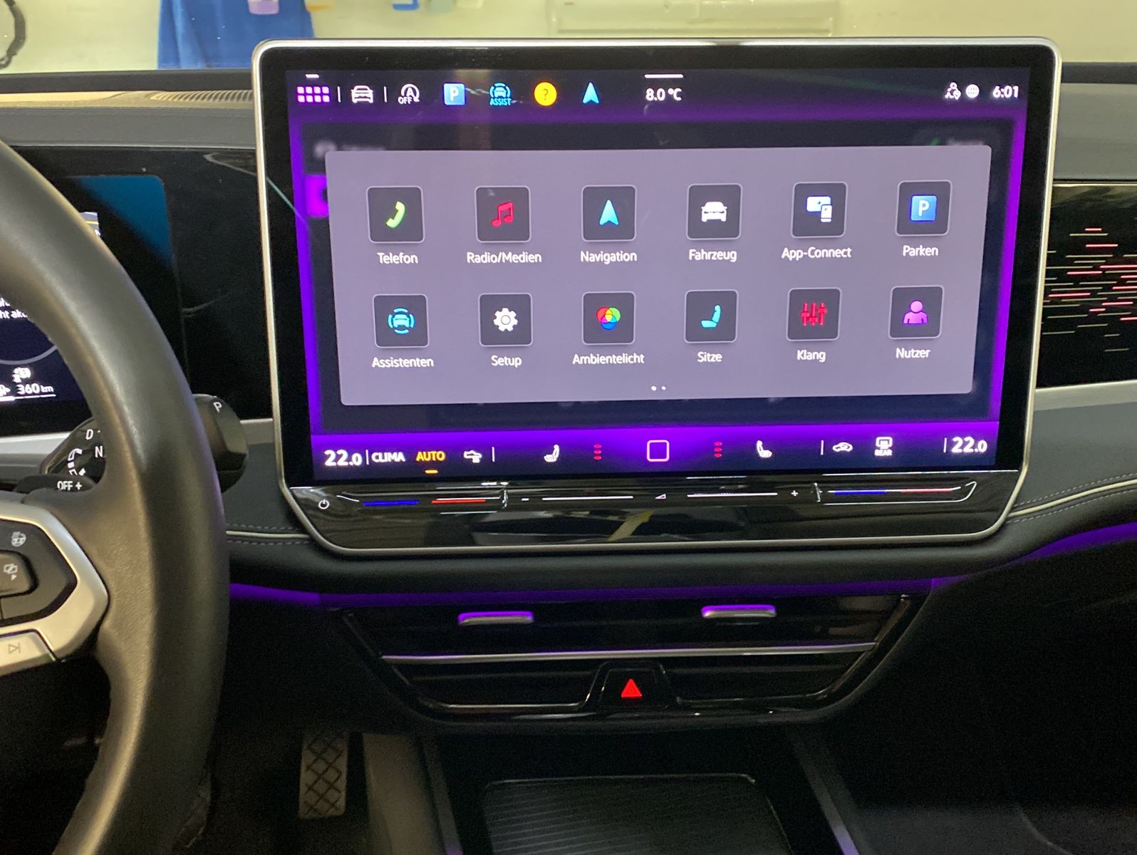 Volkswagen PASSAT VARIANT 2024 г. Чёрный, пробег 29894 км