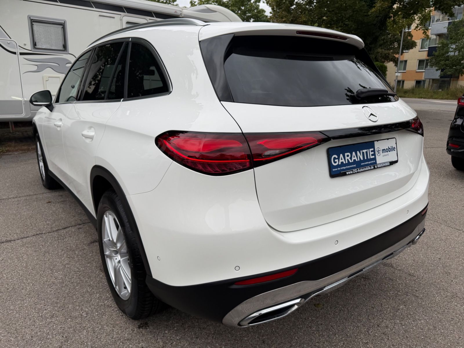 Mercedes-Benz GLC 200 2024 г. Белый, пробег 18480 км