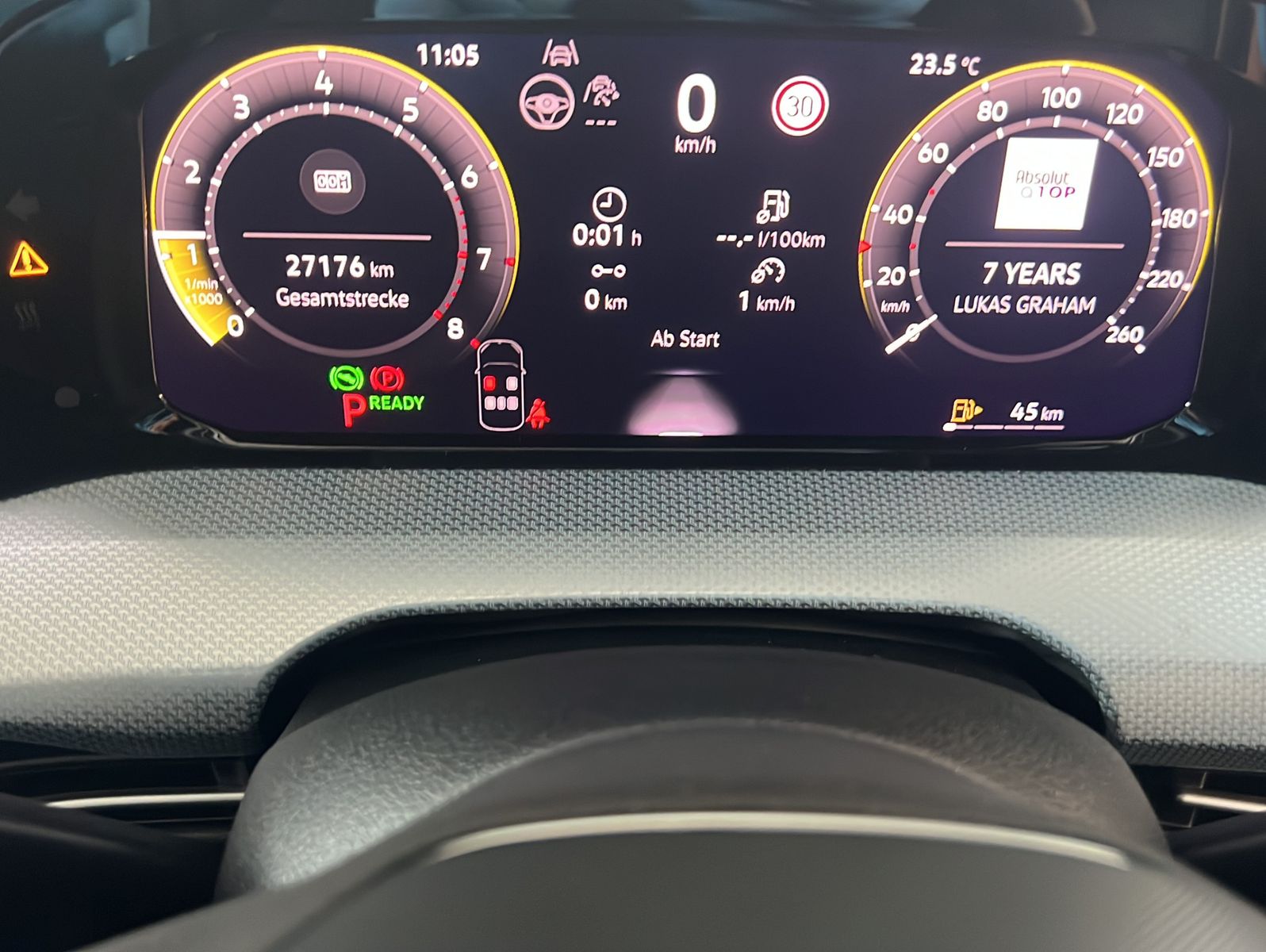 Volkswagen Golf 2025 г. Синий, пробег 27169 км