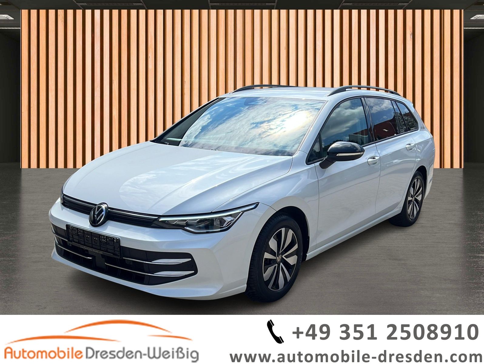 Volkswagen Golf 2025 г. Белый, пробег 25708 км