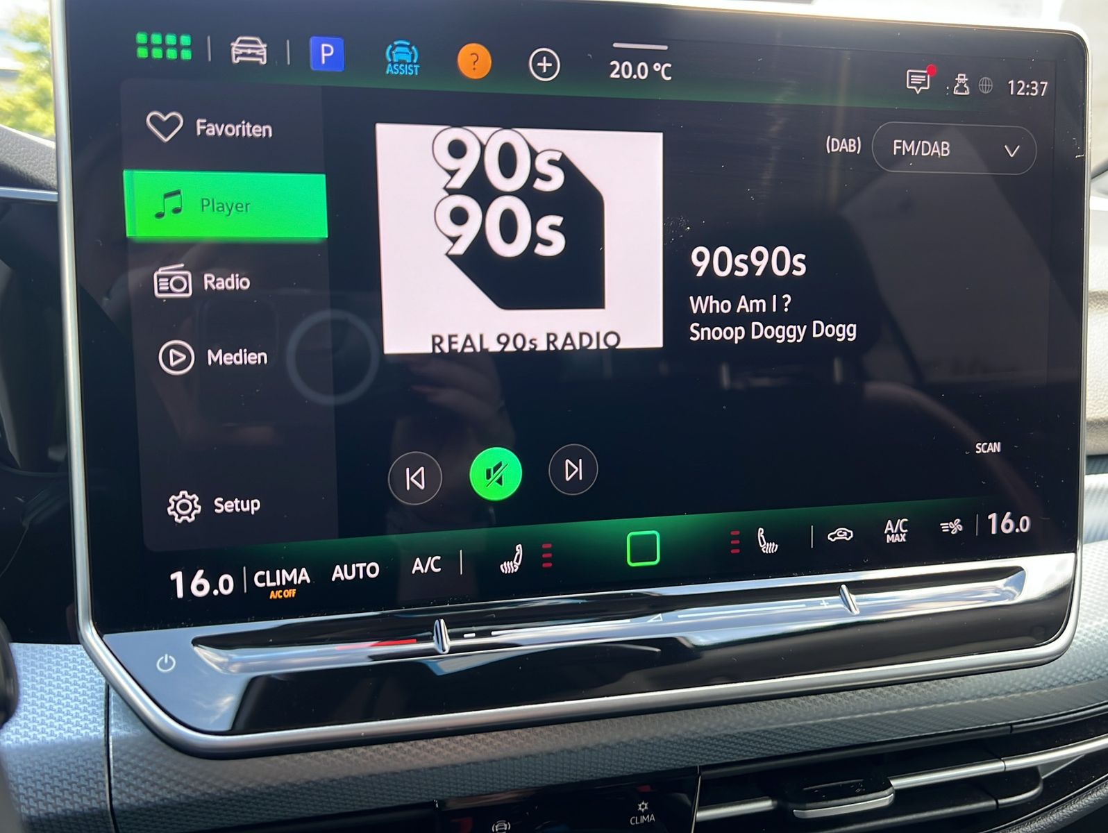 Volkswagen Golf 2025 г. Белый, пробег 25708 км
