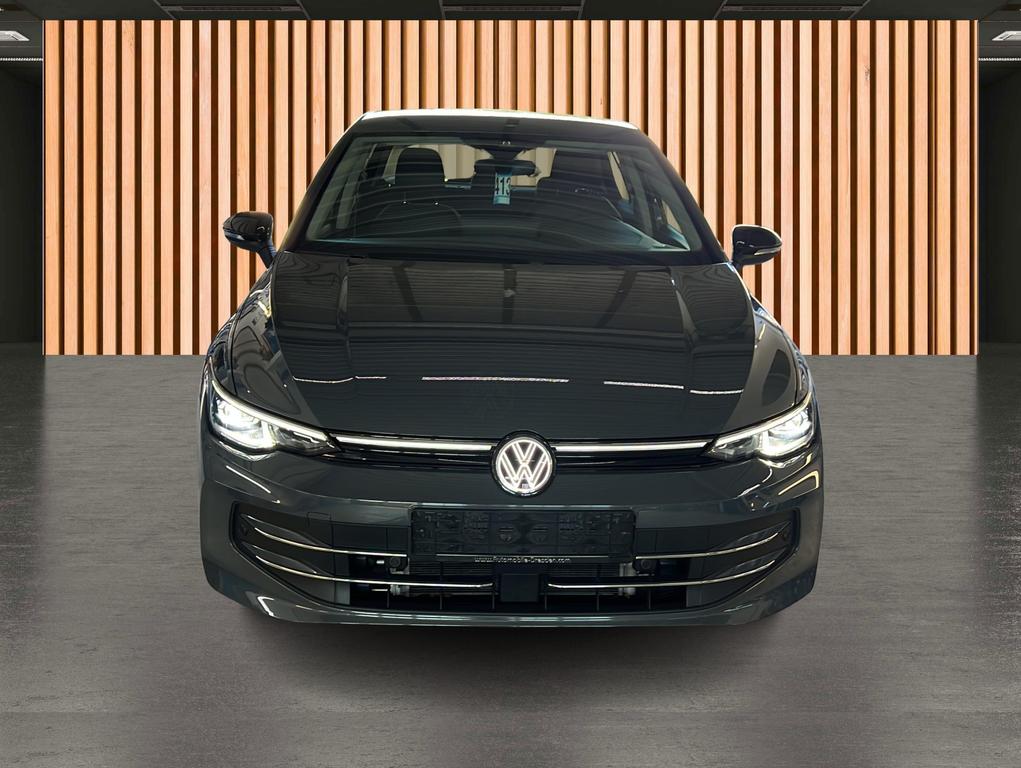 Volkswagen Golf 2025 г. Серый, пробег 17065 км