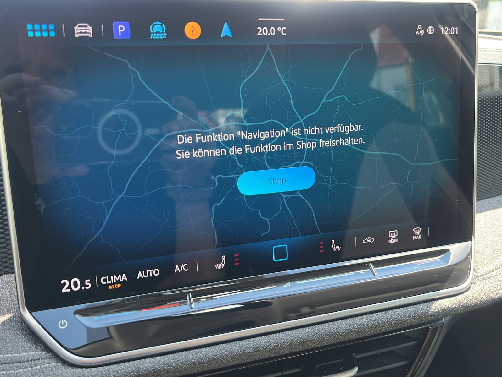 Volkswagen PASSAT VARIANT 2025 г. Белый, пробег 33779 км
