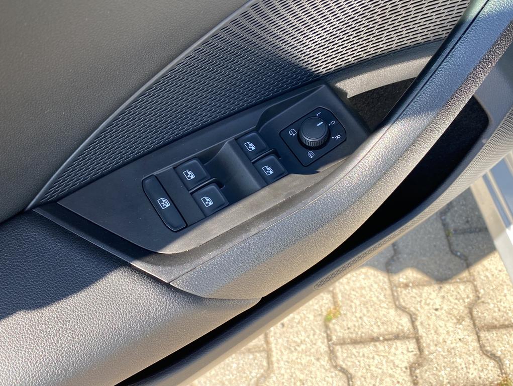 Skoda Octavia 2021 г. Серебристый, пробег 45807 км