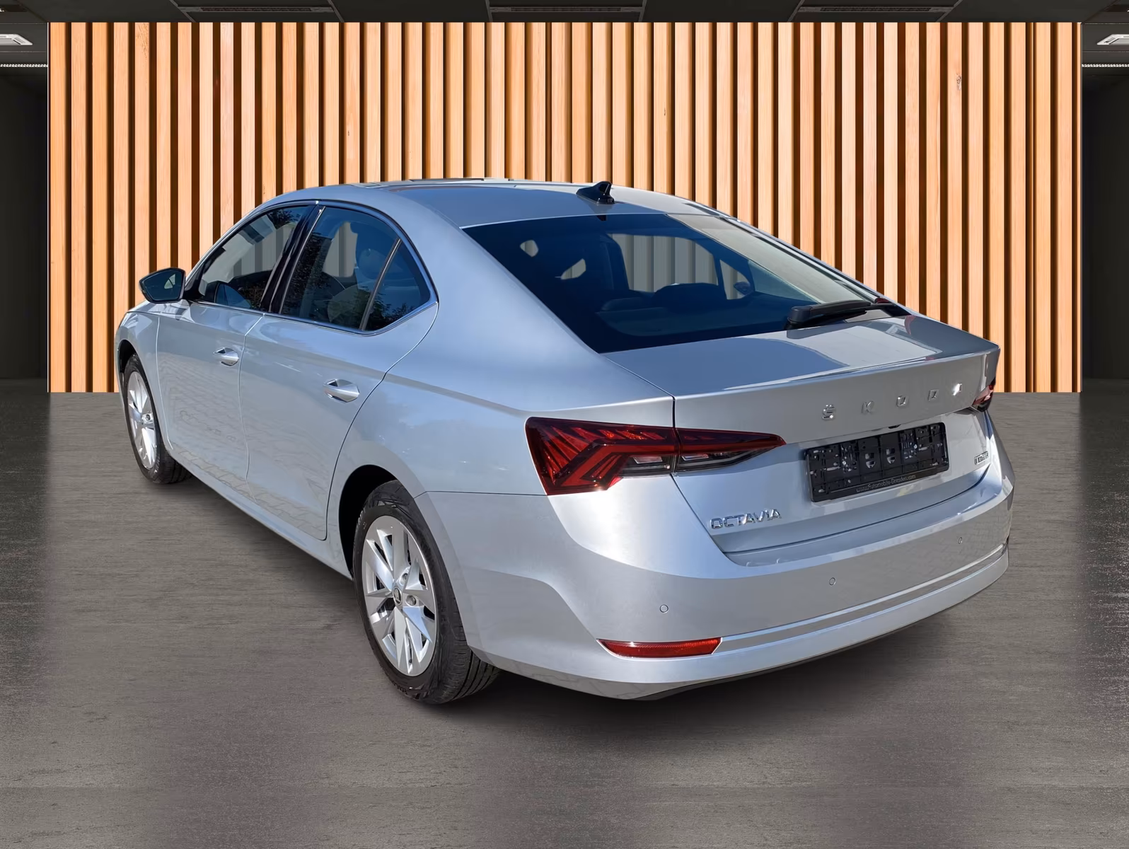 Skoda Octavia 2021 г. Серебристый, пробег 45807 км