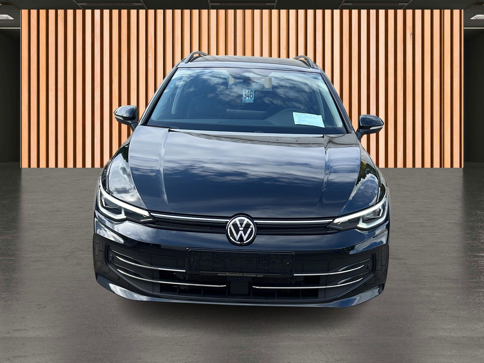Volkswagen Golf 2025 г. Чёрный, пробег 25250 км