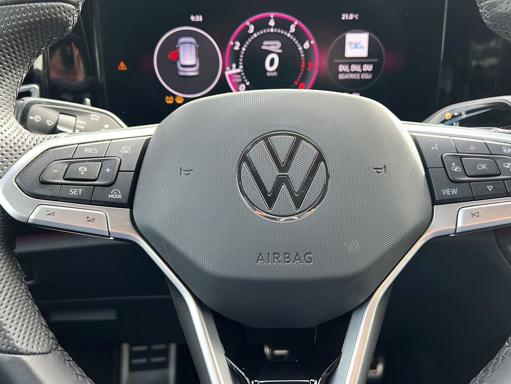 Volkswagen Tiguan 2025 г. Серый, пробег 24500 км