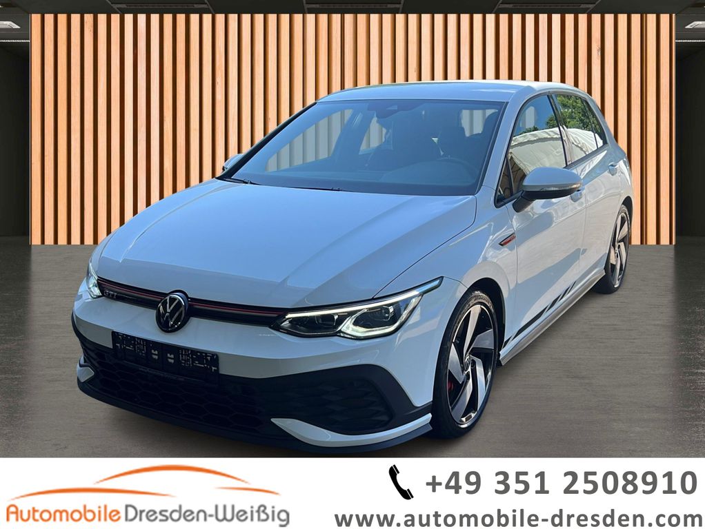 Volkswagen Golf 2024 г. Белый, пробег 29454 км