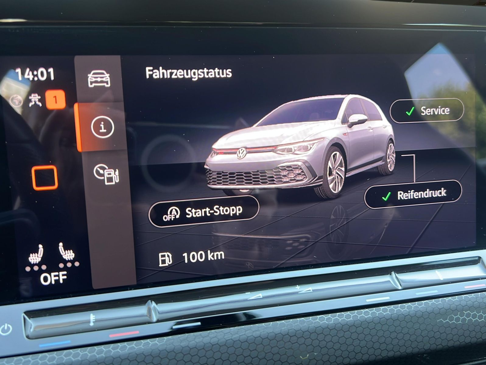 Volkswagen Golf 2024 г. Белый, пробег 29454 км