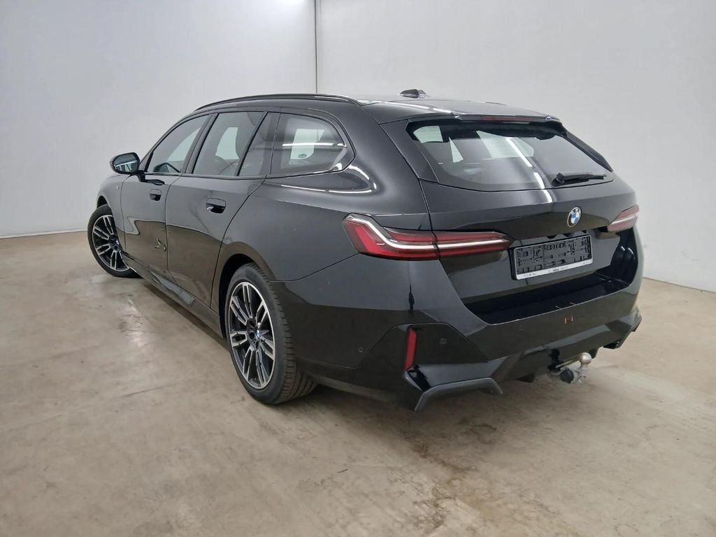 BMW 520 2024 г. Чёрный, пробег 43500 км