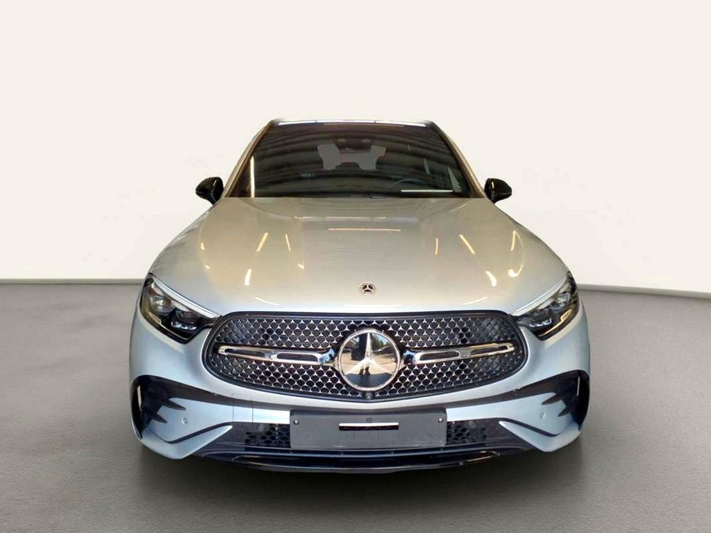 Mercedes-Benz GLC 450 2025 г. Серебристый, пробег 10234 км