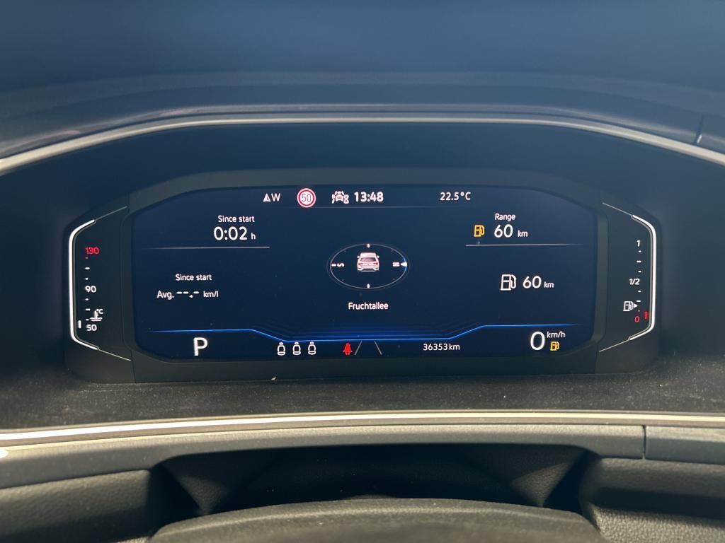 Volkswagen T-Roc 2023 г. Чёрный, пробег 36400 км
