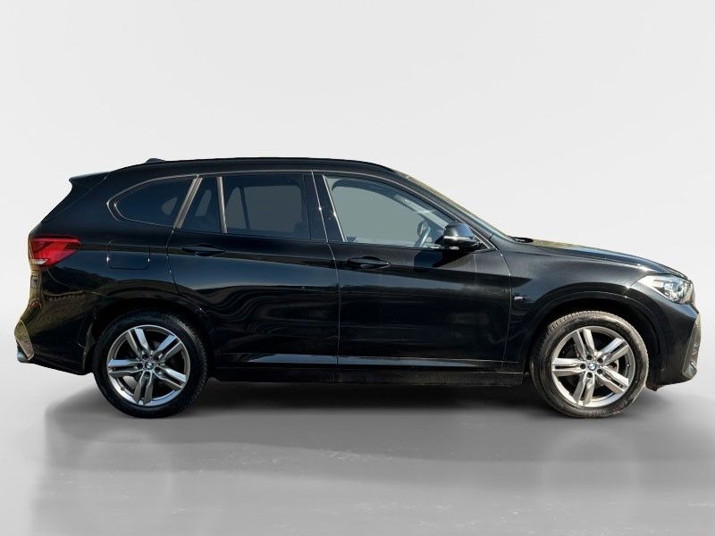 BMW X1 2021 г. Чёрный, пробег 41000 км