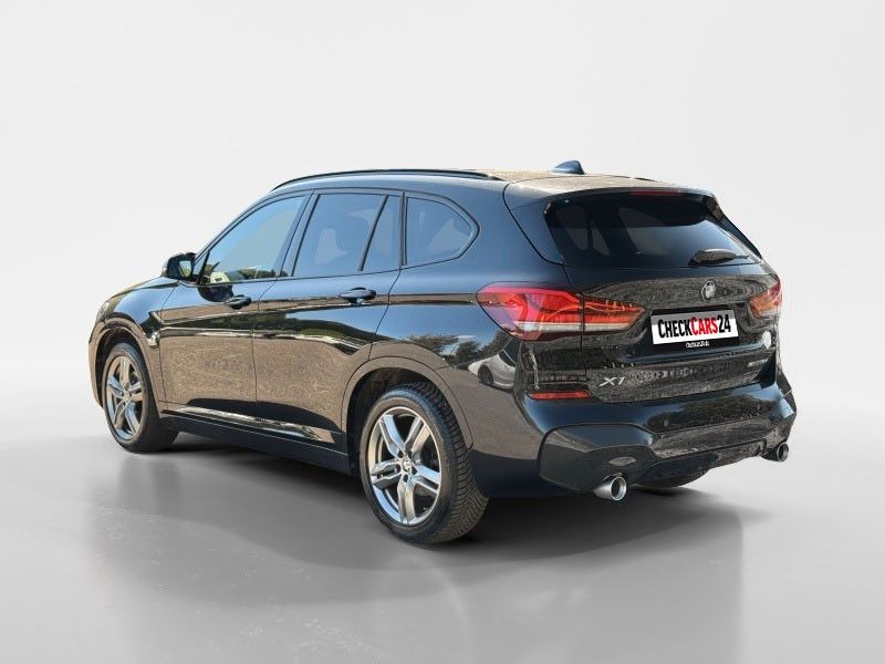 BMW X1 2021 г. Чёрный, пробег 41000 км