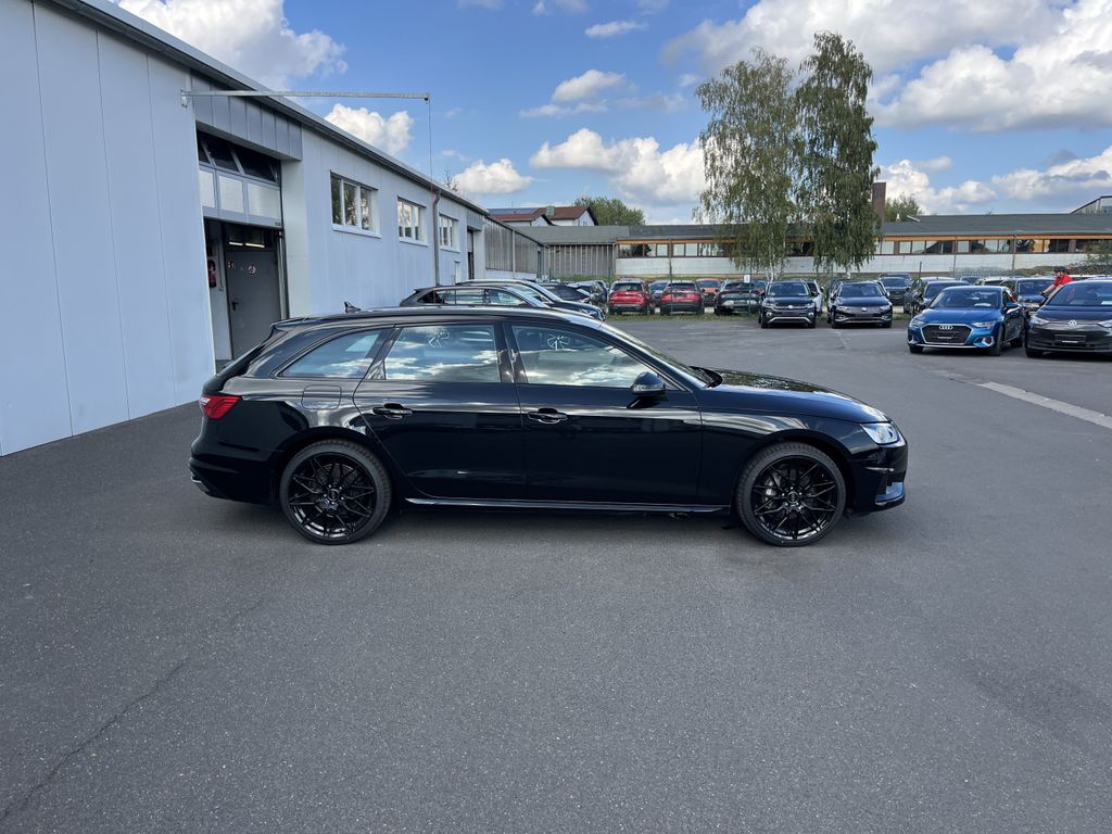 Audi A4 2022 г. Чёрный, пробег 57895 км