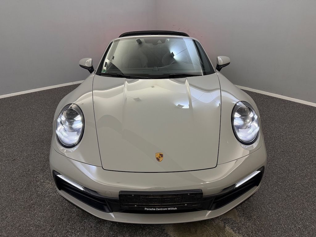 Porsche 992 2023 г. Серый, пробег 41000 км