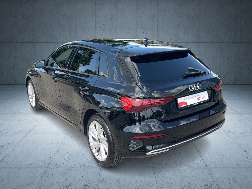 Audi A3 2023 г. Чёрный, пробег 48150 км
