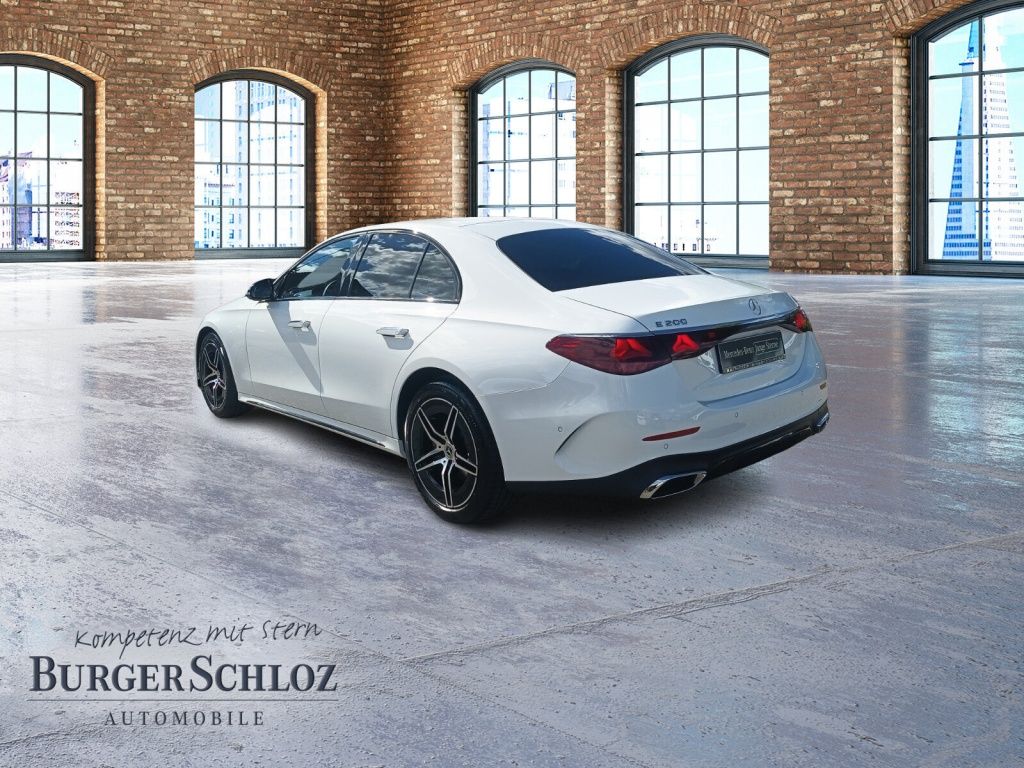 Mercedes-Benz E 200 2025 г. Белый, пробег 27735 км