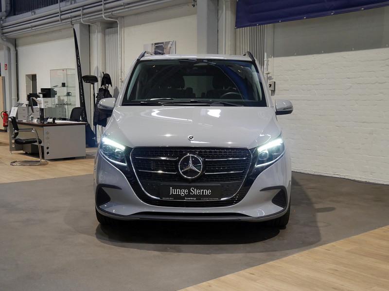 Mercedes-Benz V 300 2024 г. Серый, пробег 32545 км