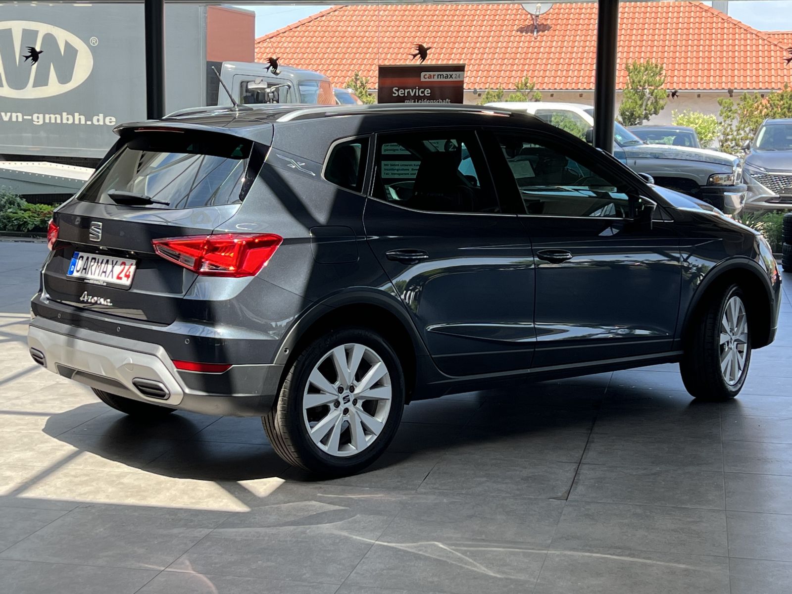 SEAT Arona 2024 г. Серый, пробег 52627 км