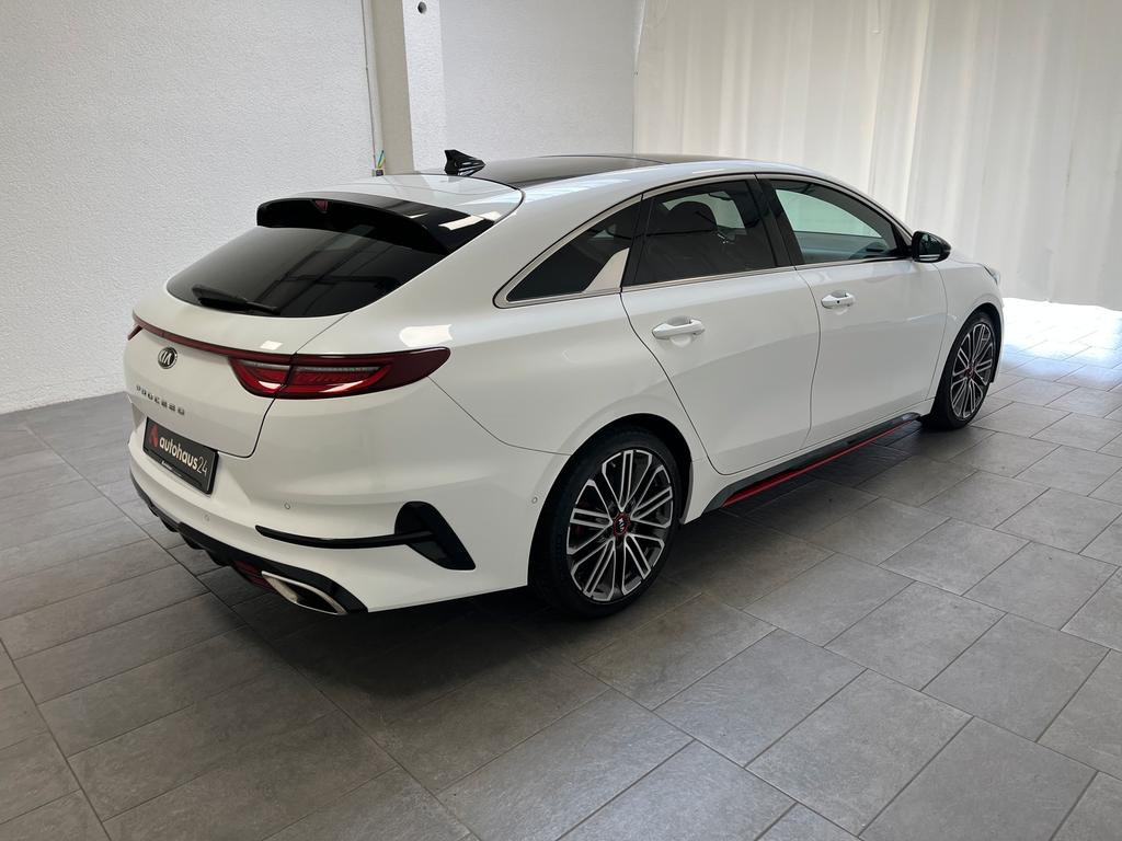Kia PRO CEE'D / PROCEED 2021 г. Белый, пробег 40940 км
