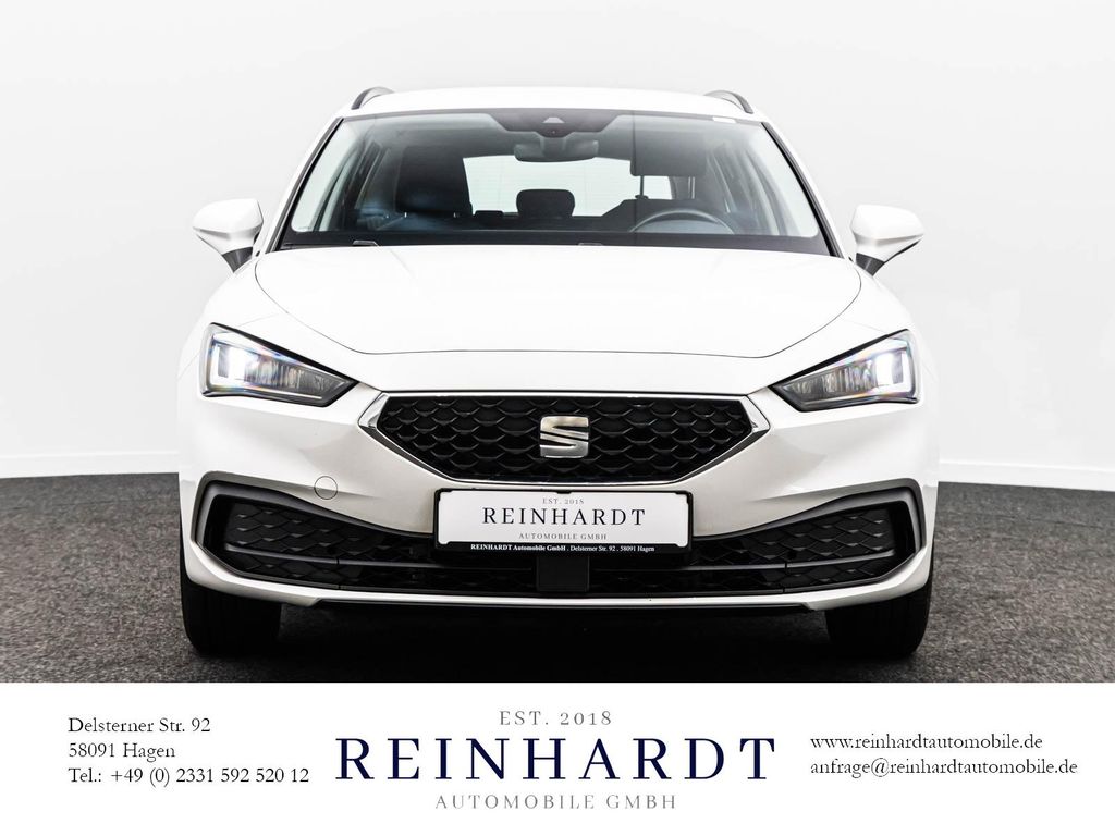 SEAT Leon 2022 г. Белый, пробег 42440 км