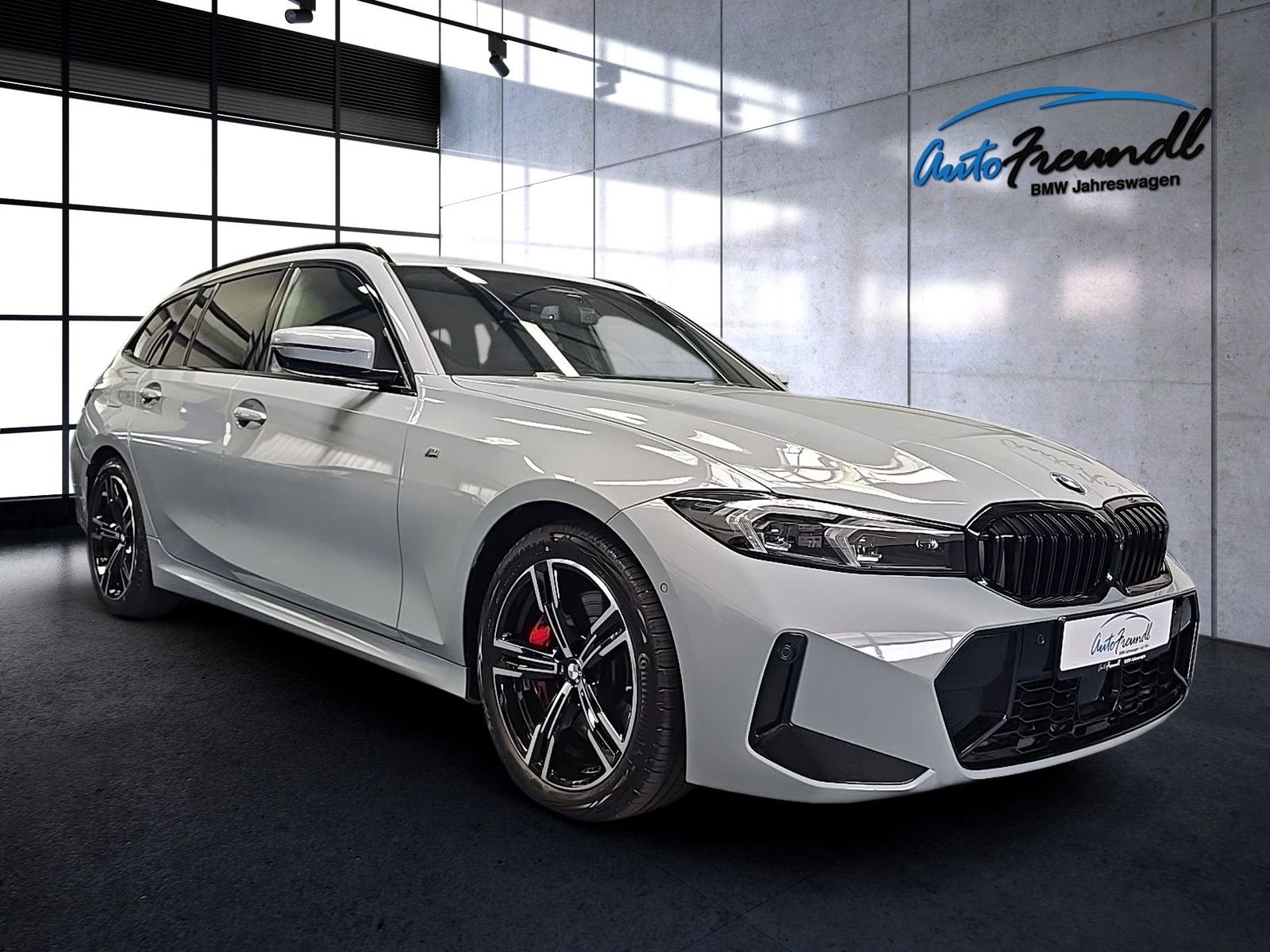 BMW 320 2025 г. Серый, пробег 29000 км