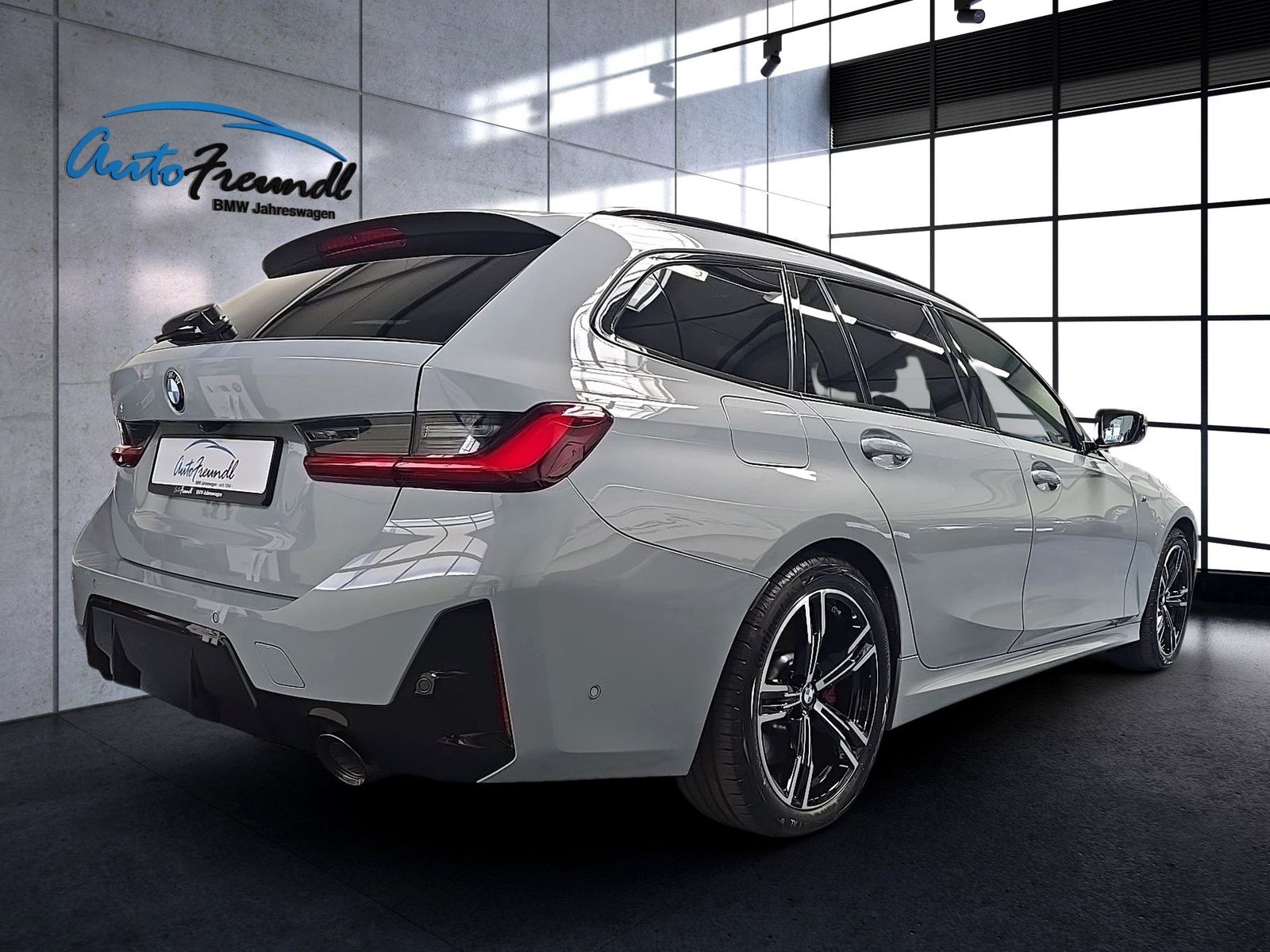 BMW 320 2025 г. Серый, пробег 29000 км