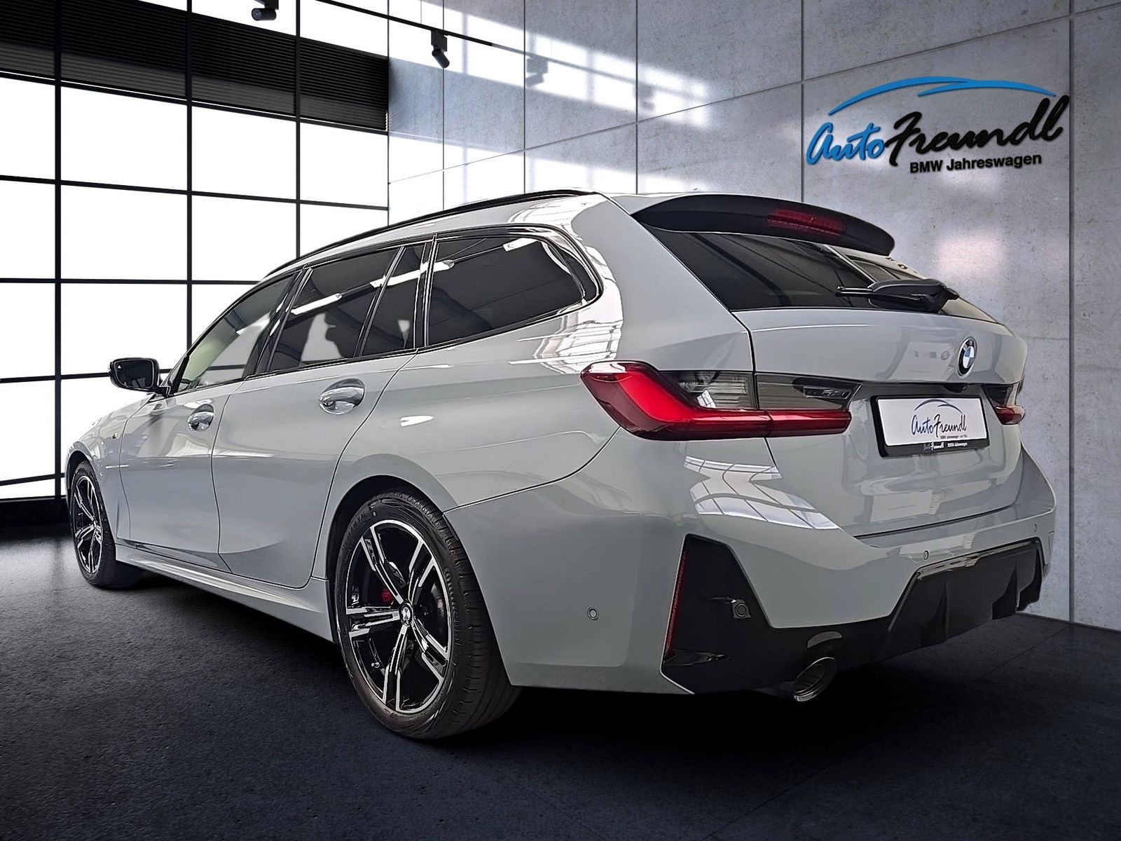 BMW 320 2025 г. Серый, пробег 29000 км