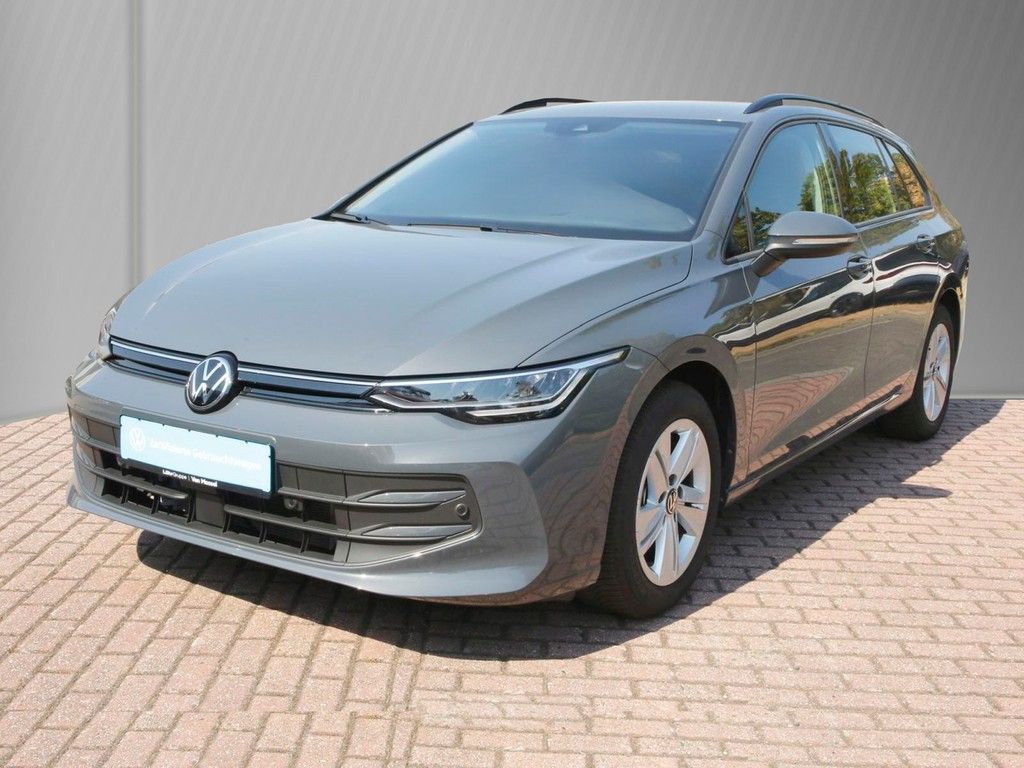 Volkswagen Golf 2025 г. Серый, пробег 27490 км