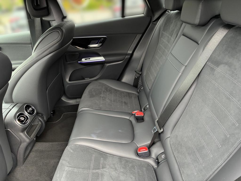 Mercedes-Benz GLC 300 2025 г. Серый, пробег 10325 км
