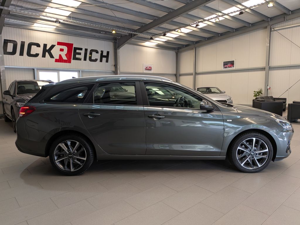 Hyundai i30 2024 г. Серый, пробег 59355 км