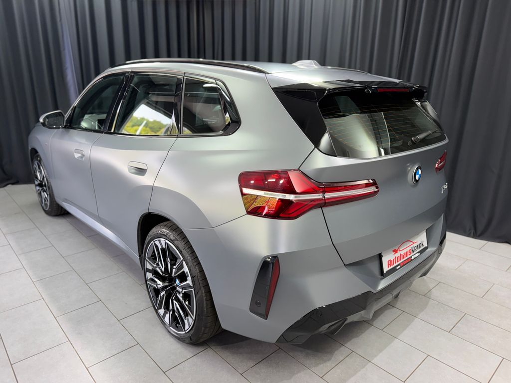 BMW X3 2025 г. Серый, пробег 11000 км