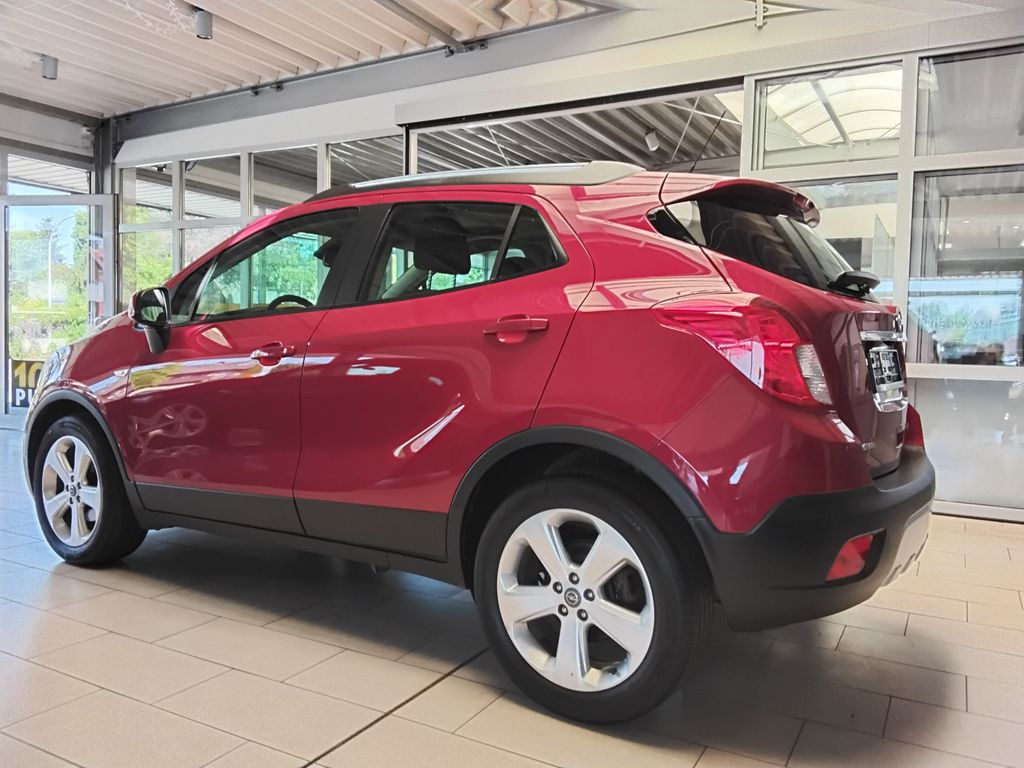 Opel Mokka 2024 г. Красный, пробег 35000 км