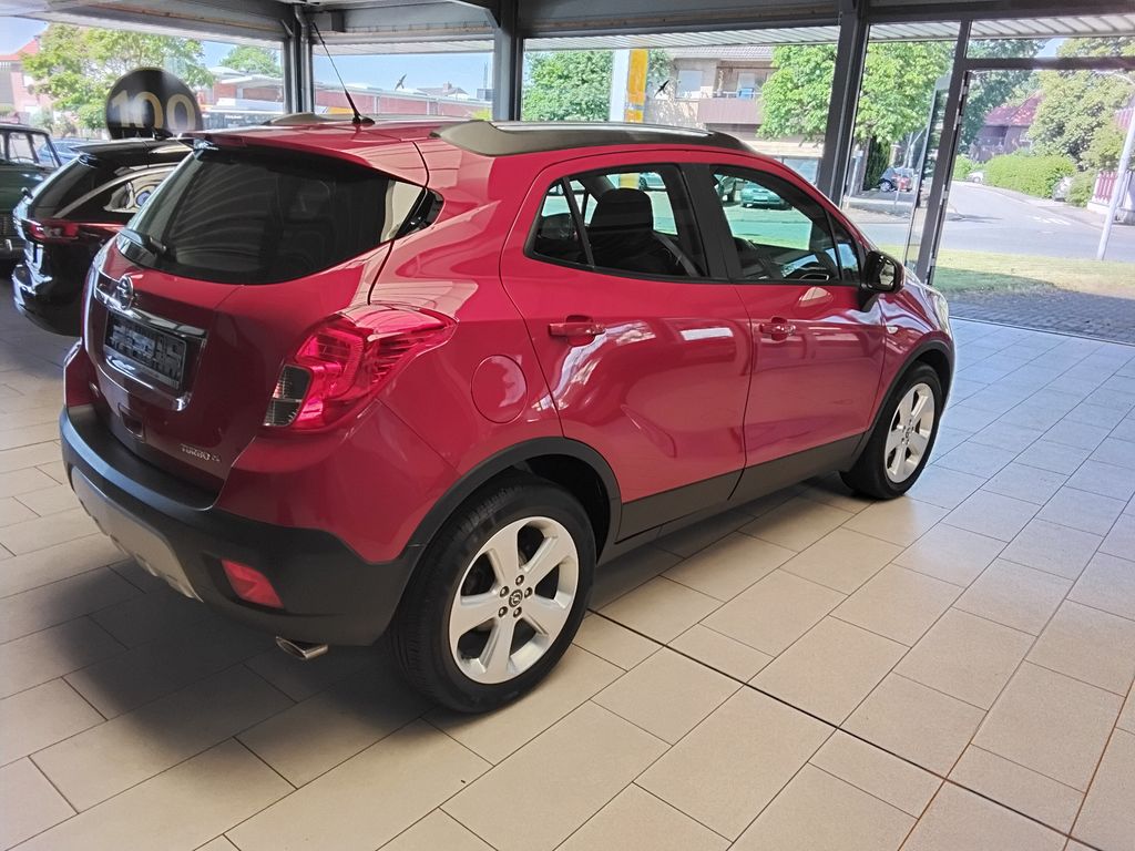 Opel Mokka 2024 г. Красный, пробег 35000 км