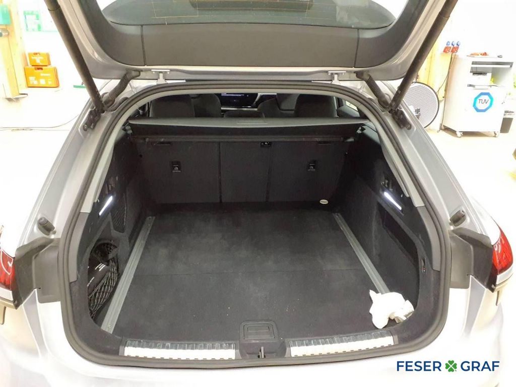 Audi A6 2026 г. Серебристый, пробег 28770 км
