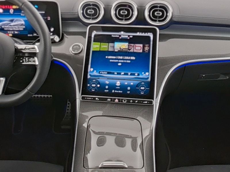 Mercedes-Benz C 300 2025 г. Синий, пробег 18876 км