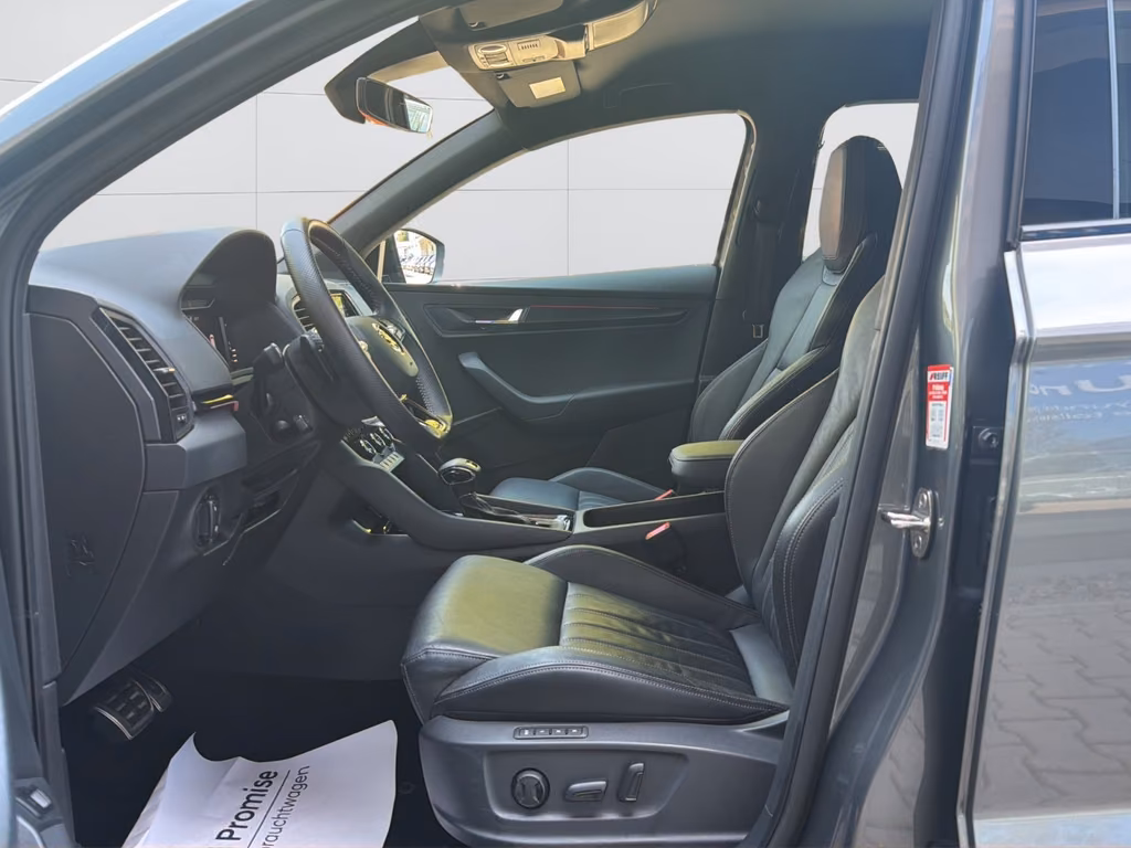 Skoda Karoq 2023 г. Серый, пробег 44460 км