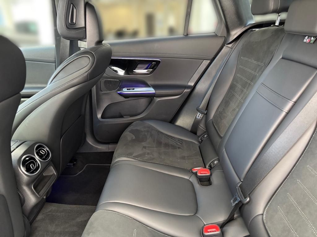 Mercedes-Benz GLC 300 2025 г. Серебристый, пробег 7901 км