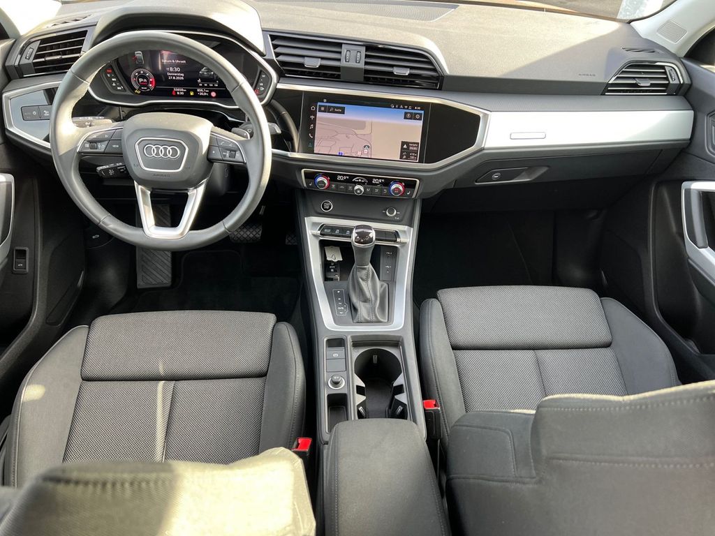 Audi Q3 2025 г. Серый, пробег 59900 км