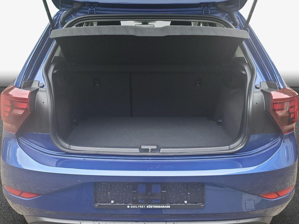 Volkswagen Polo 2023 г. Синий, пробег 29070 км