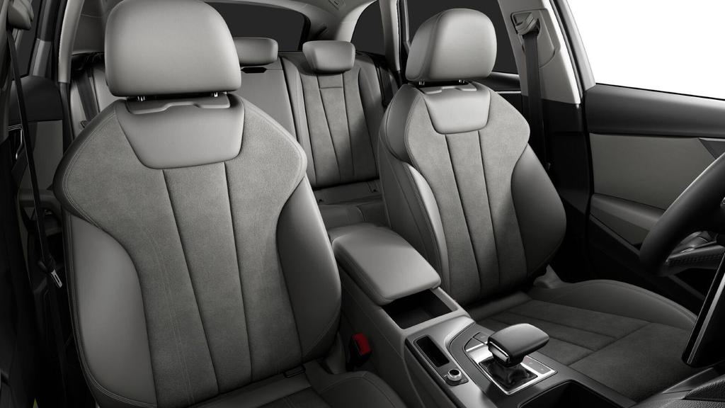 Audi A4 2022 г. Серебристый, пробег 52301 км