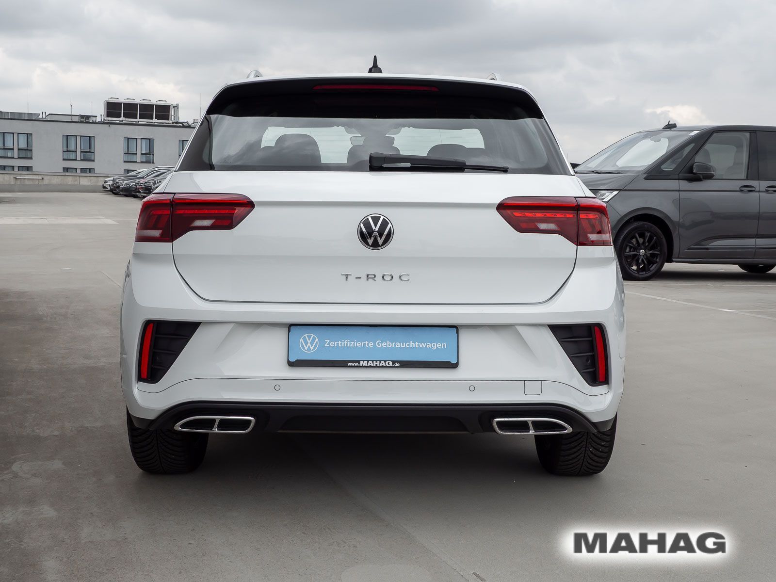 Volkswagen T-Roc 2024 г. Белый, пробег 42583 км
